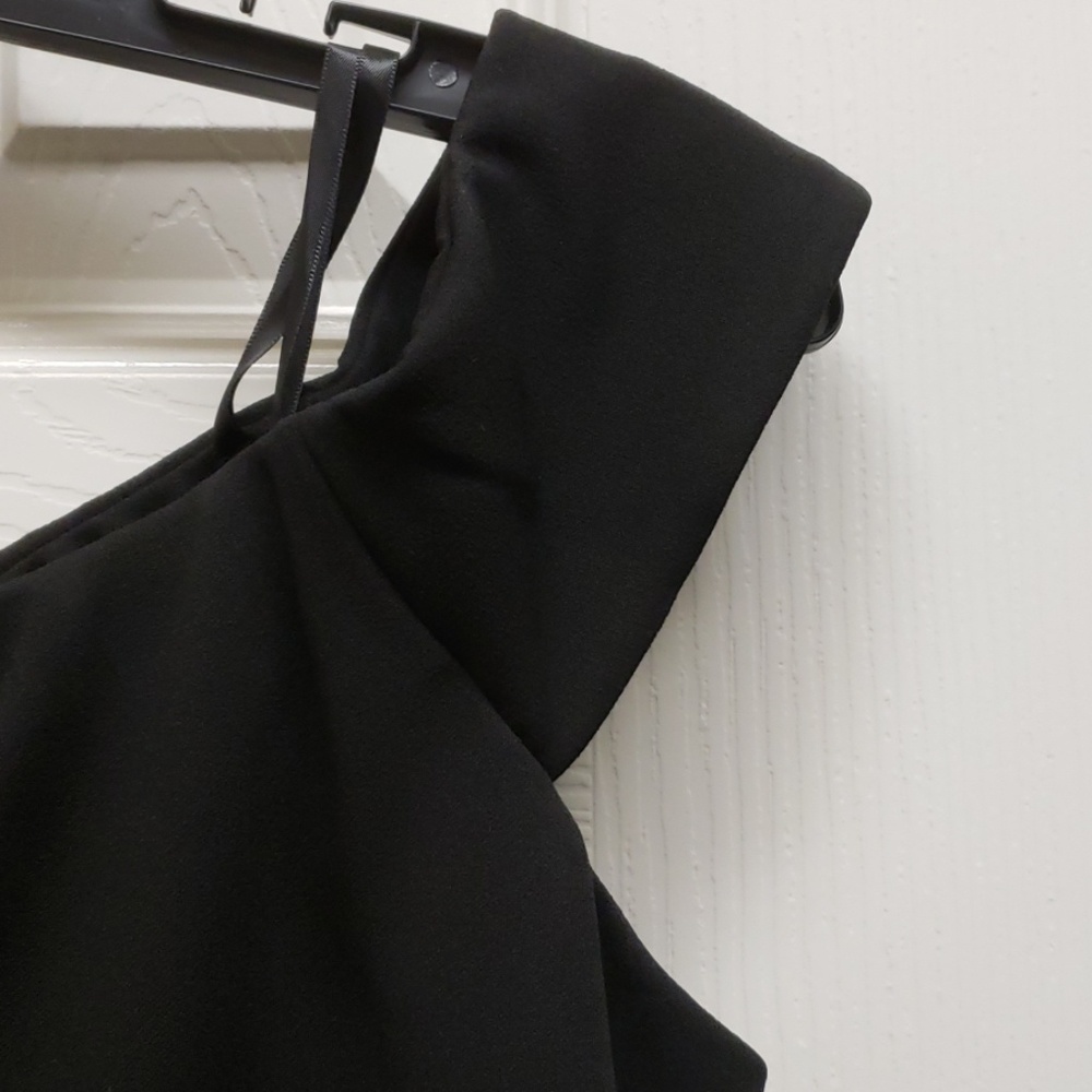 **FINAL SALE** Eliza J Off Shoulder Sheath Dress - Picture 8 of 8